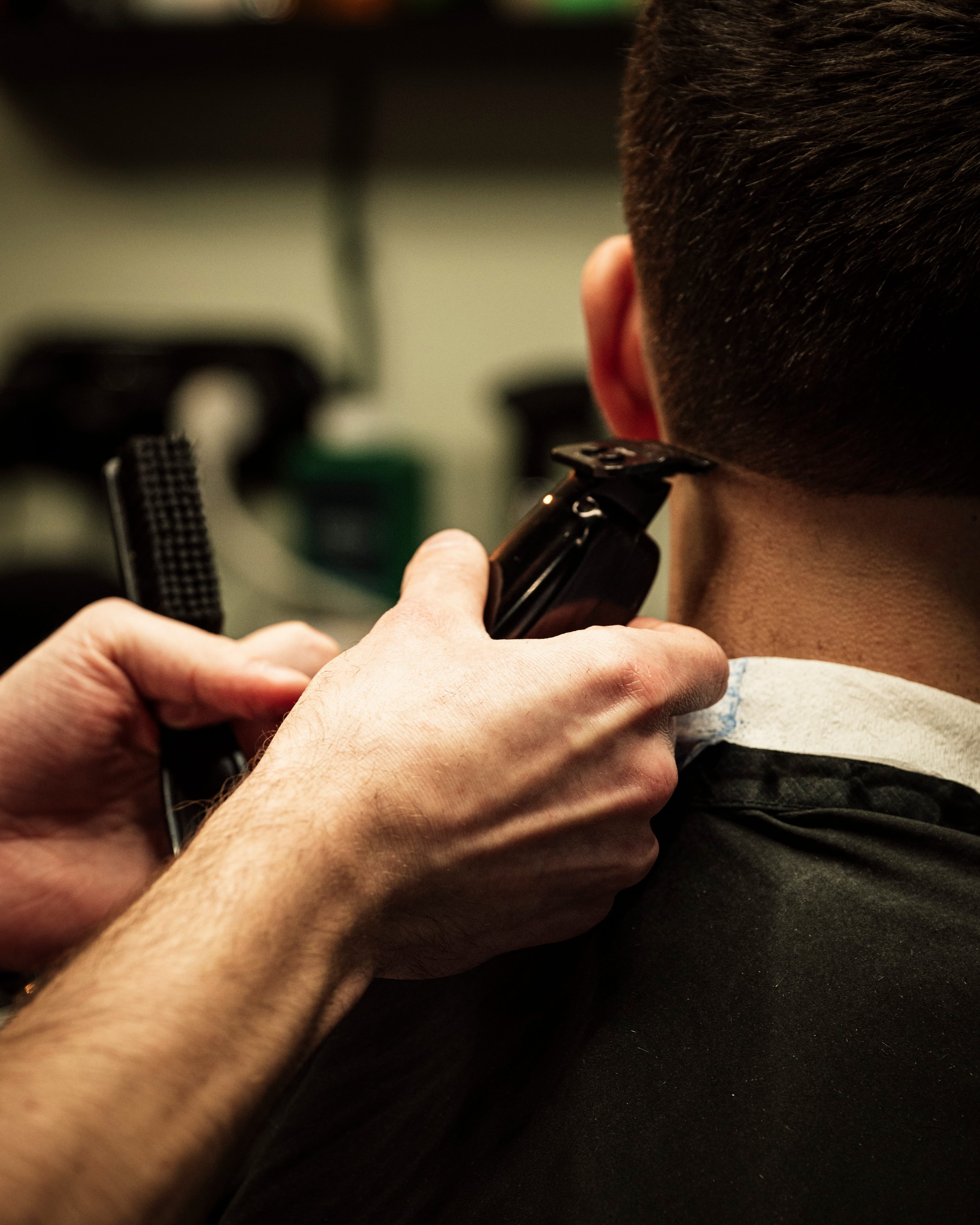 Shelbyland Barbershop - Professional barber work 4