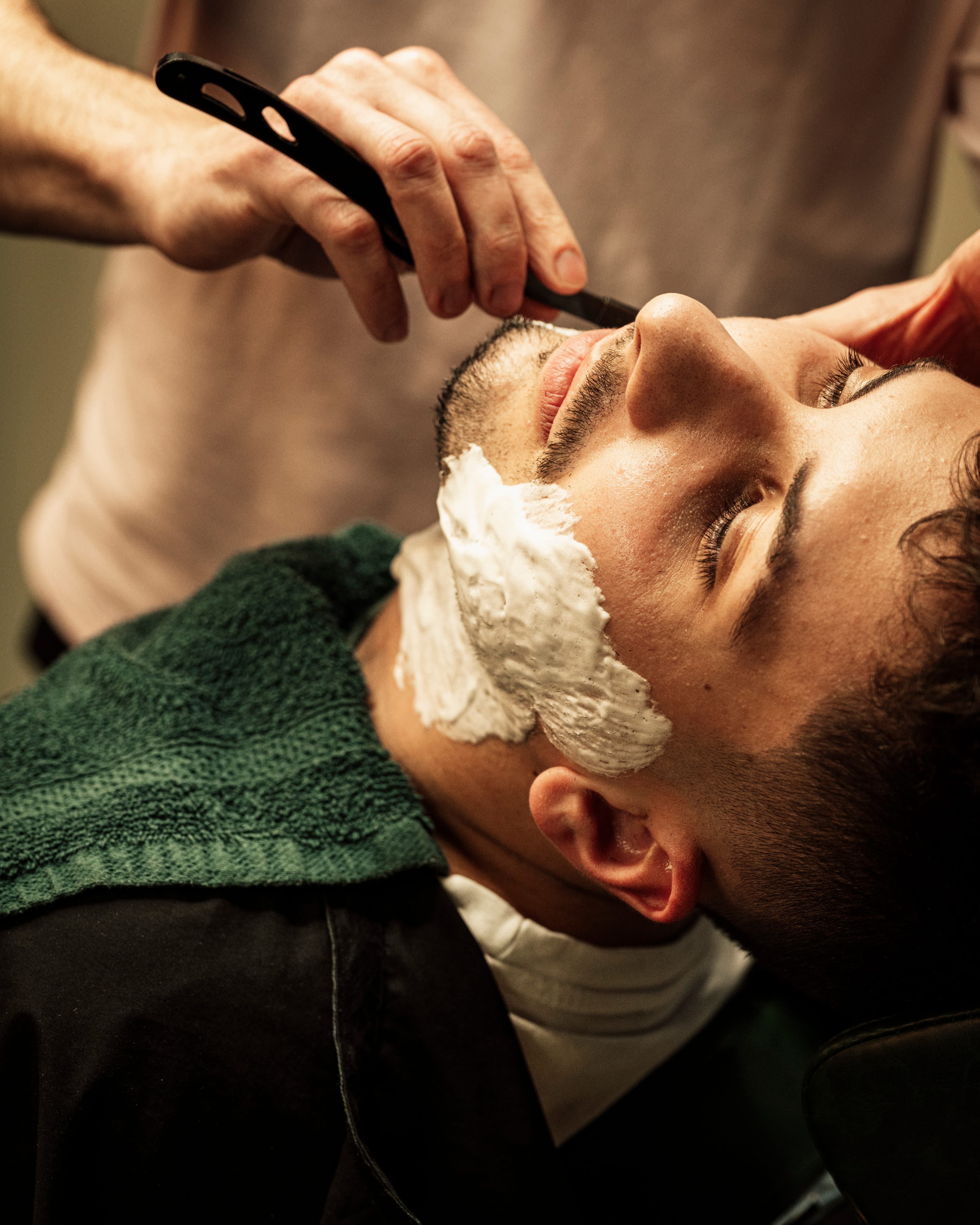 Shelbyland Barbershop - Professional barber work 19